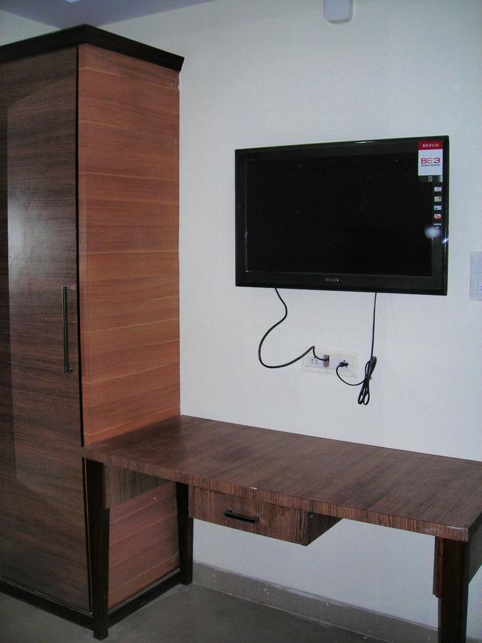 Hotel Dolphin Raipur  ภายนอก รูปภาพ